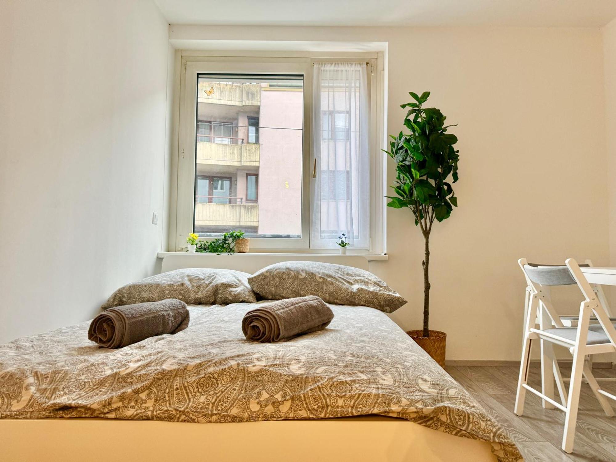 Prime Suites Near Schoenbrunn Castle ウィーン エクステリア 写真